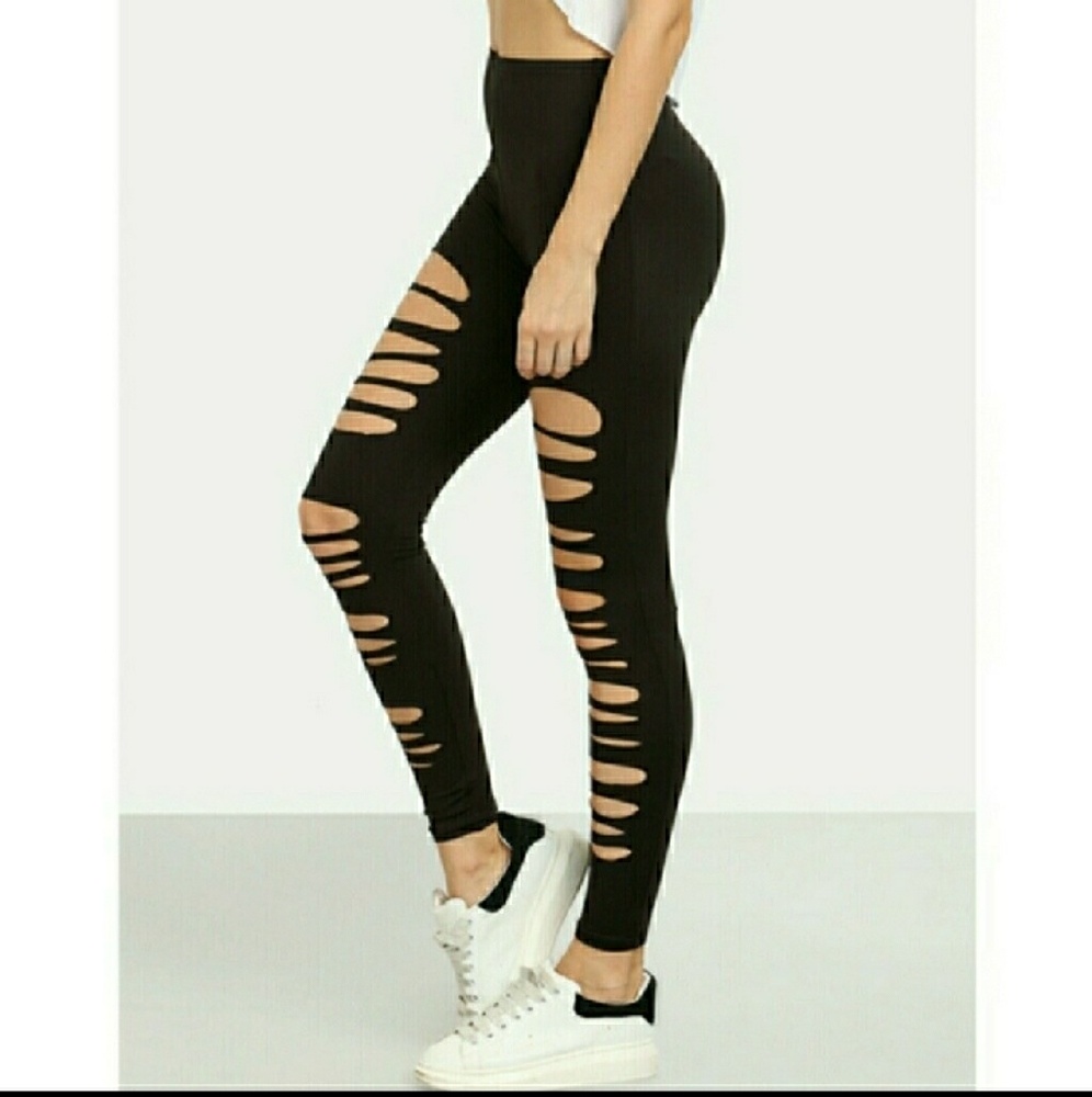 Ripped leggings